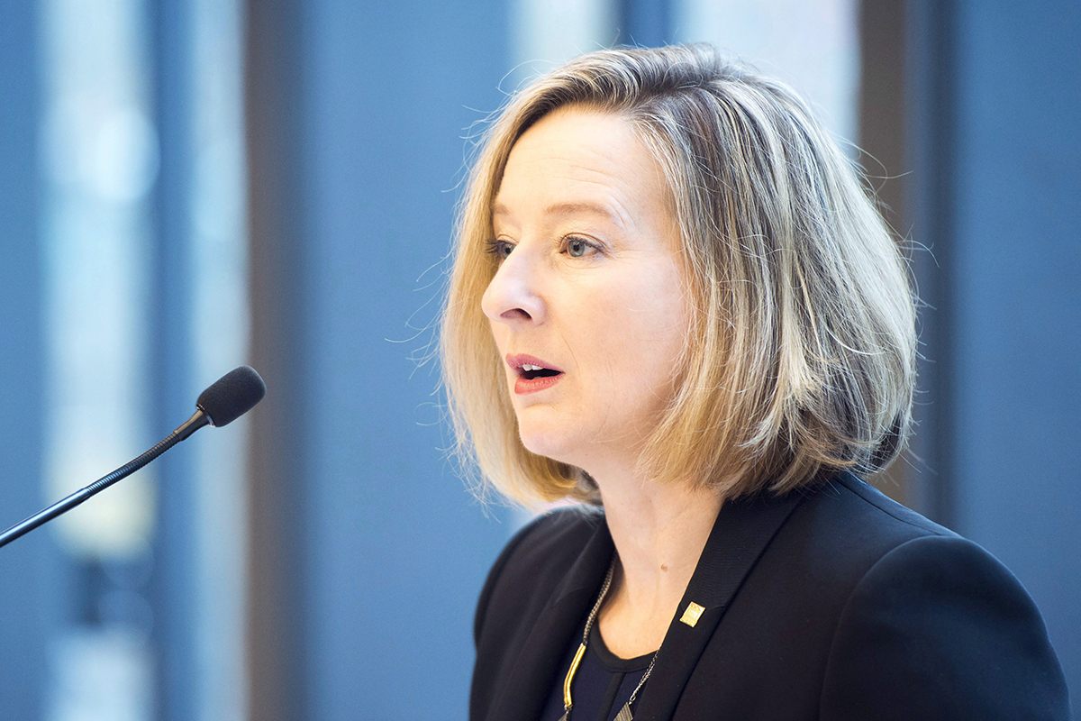 Bank of Canada senior deputy governor Carolyn Wilkins speaks to the Rotman School of Management and the Munk School of Global Affairs in Toronto on Friday November 13, 2015. 