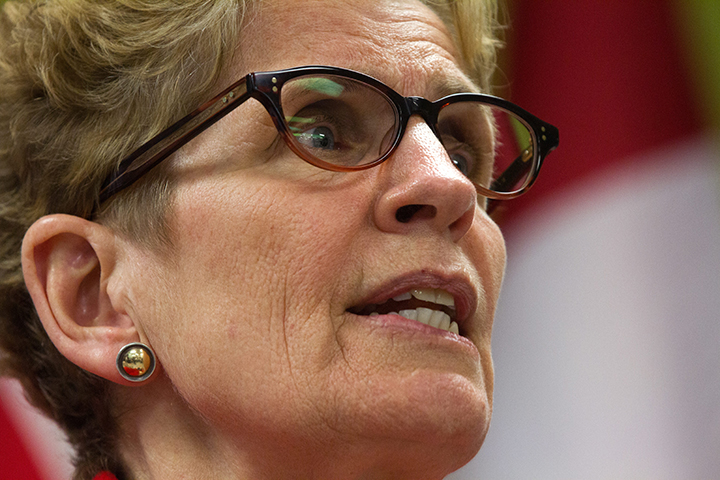 Ontario Premier Kathleen Wynne makes an announcement in Kingston, Ont., on March 31, 2016.