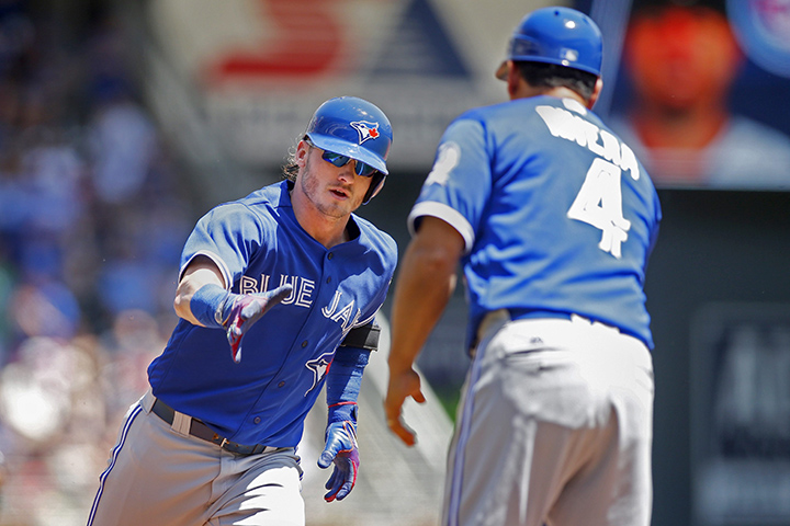 Twins' Josh Donaldson ejected as he crosses plate on home run