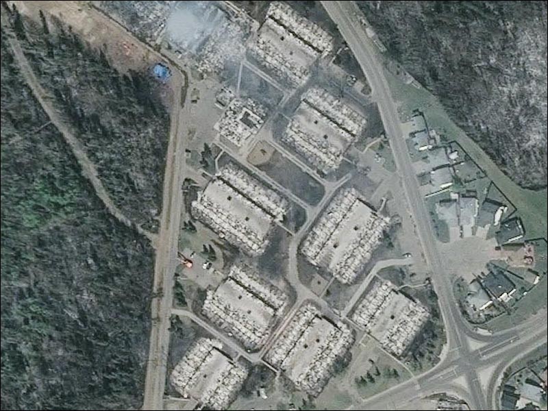 Fort McMurray wildfire: Search these high-resolution satellite maps of the damage - image