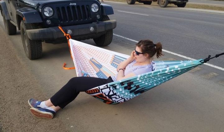 Fort McMurray wildfire: cheese slices, statue of David among items evacuees grabbed as they left town - image