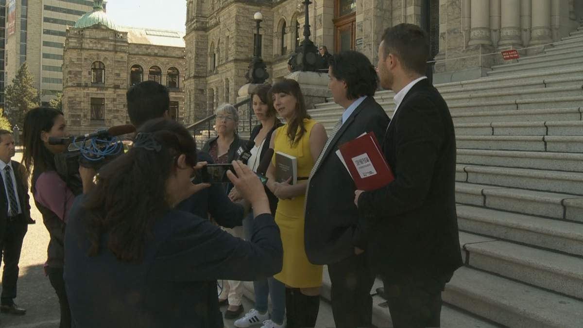 Protesters rally for ban on paid blood and plasma donations in Victoria - image