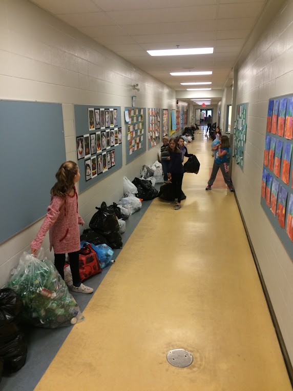 ‘We’re going to stay strong’ Calgary schools rally to help Fort