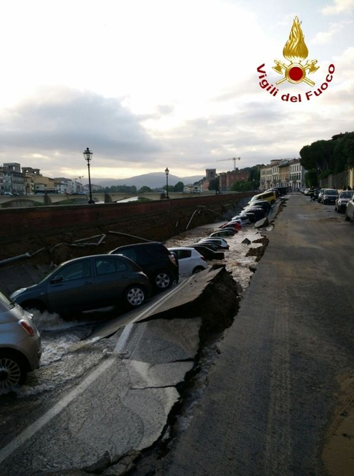 Handout/Vigili Del Fuoco