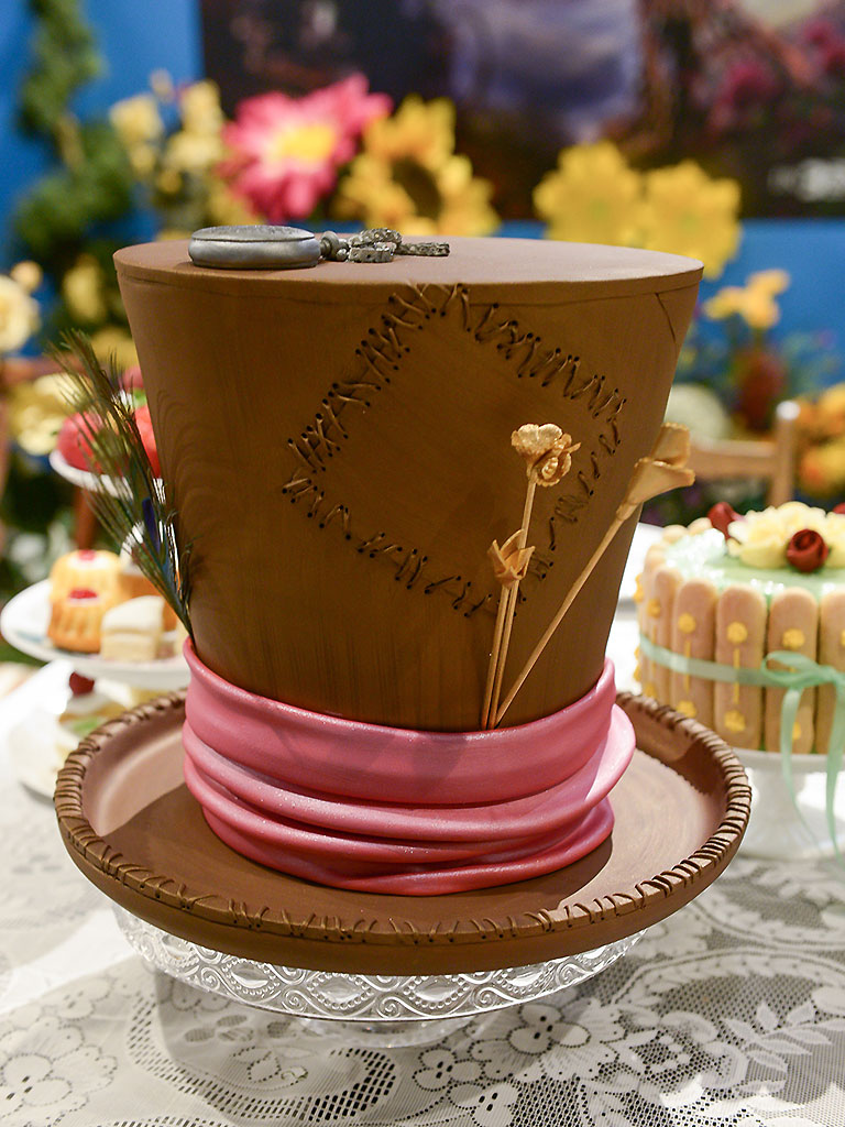 Alice Through the Looking Glass pop-up