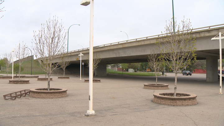 A zipper merge will be in place until the end of August as rehabilitation work of the Idylwyld Drive overpass at Ruth Street gets underway.