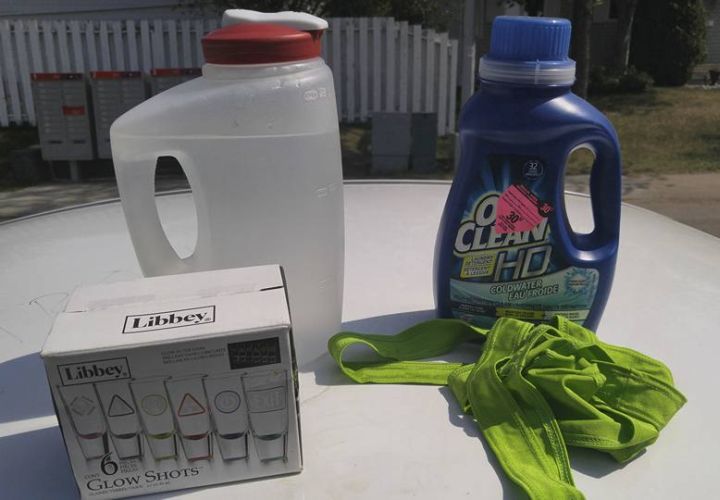 Fort McMurray wildfire: cheese slices, statue of David among items evacuees grabbed as they left town - image