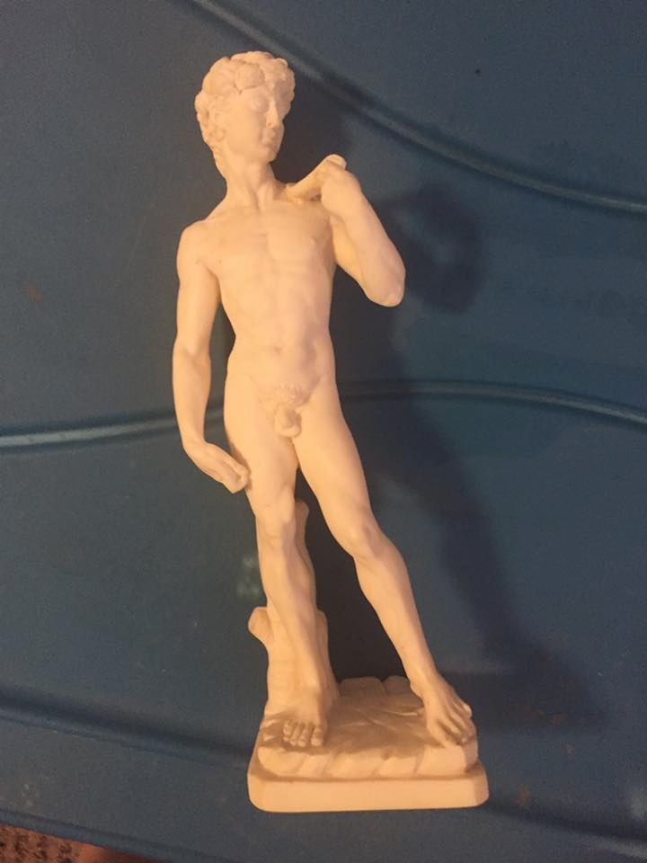 Fort McMurray wildfire: cheese slices, statue of David among items evacuees grabbed as they left town - image