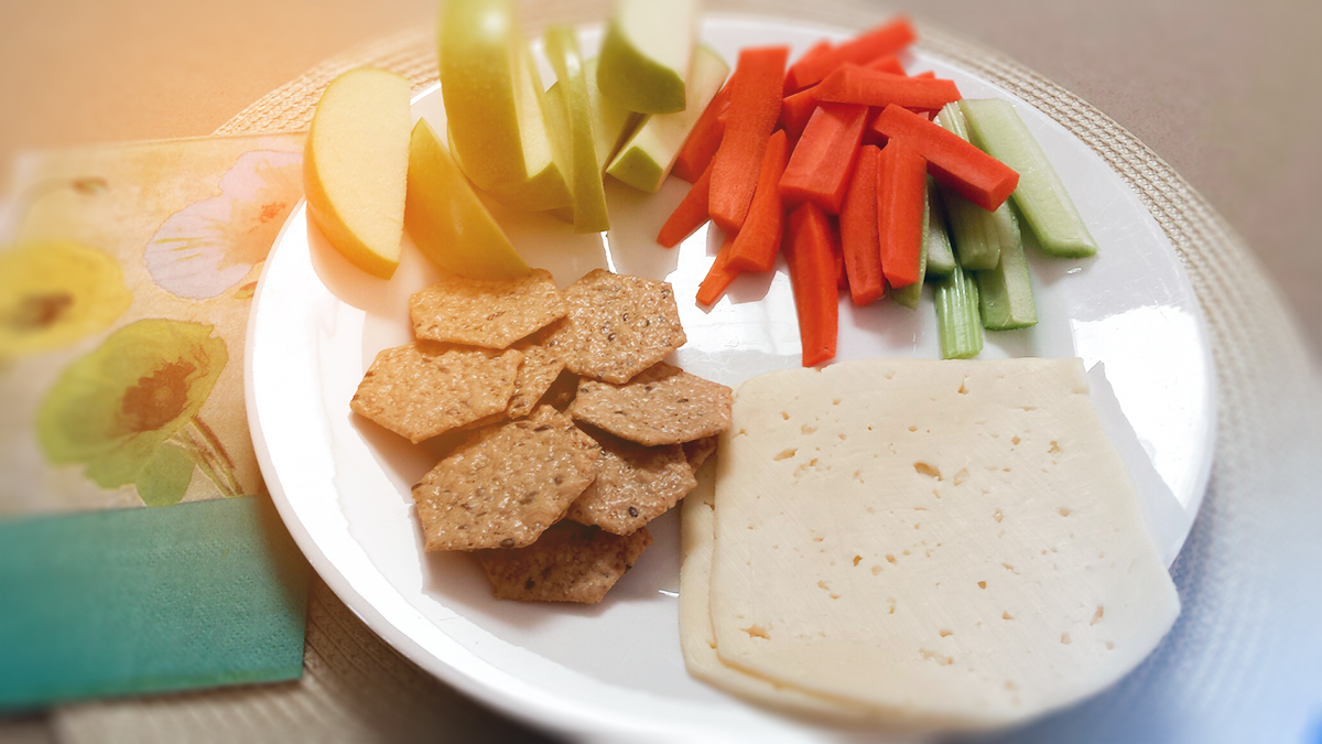 What a heart-healthy dietitian eats in a day - image