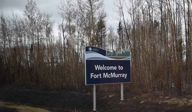 Пожар на превозно средство във Форт Макмъри и подозрителна смърт, за които се смята, че са свързани: RCMP