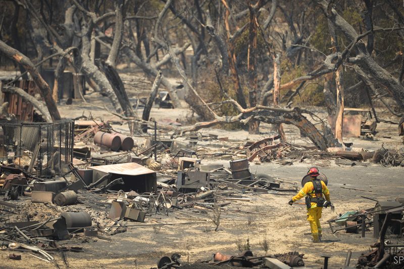 The charred remains of structures damaged by the Erskine Fire lay in the Kelso Valley area near Lake Isabella, Kernville, California, USA, 25 June 2016. 