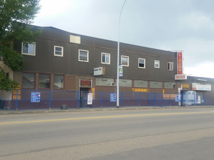 92yearold Calmar Hotel torn down Globalnews.ca
