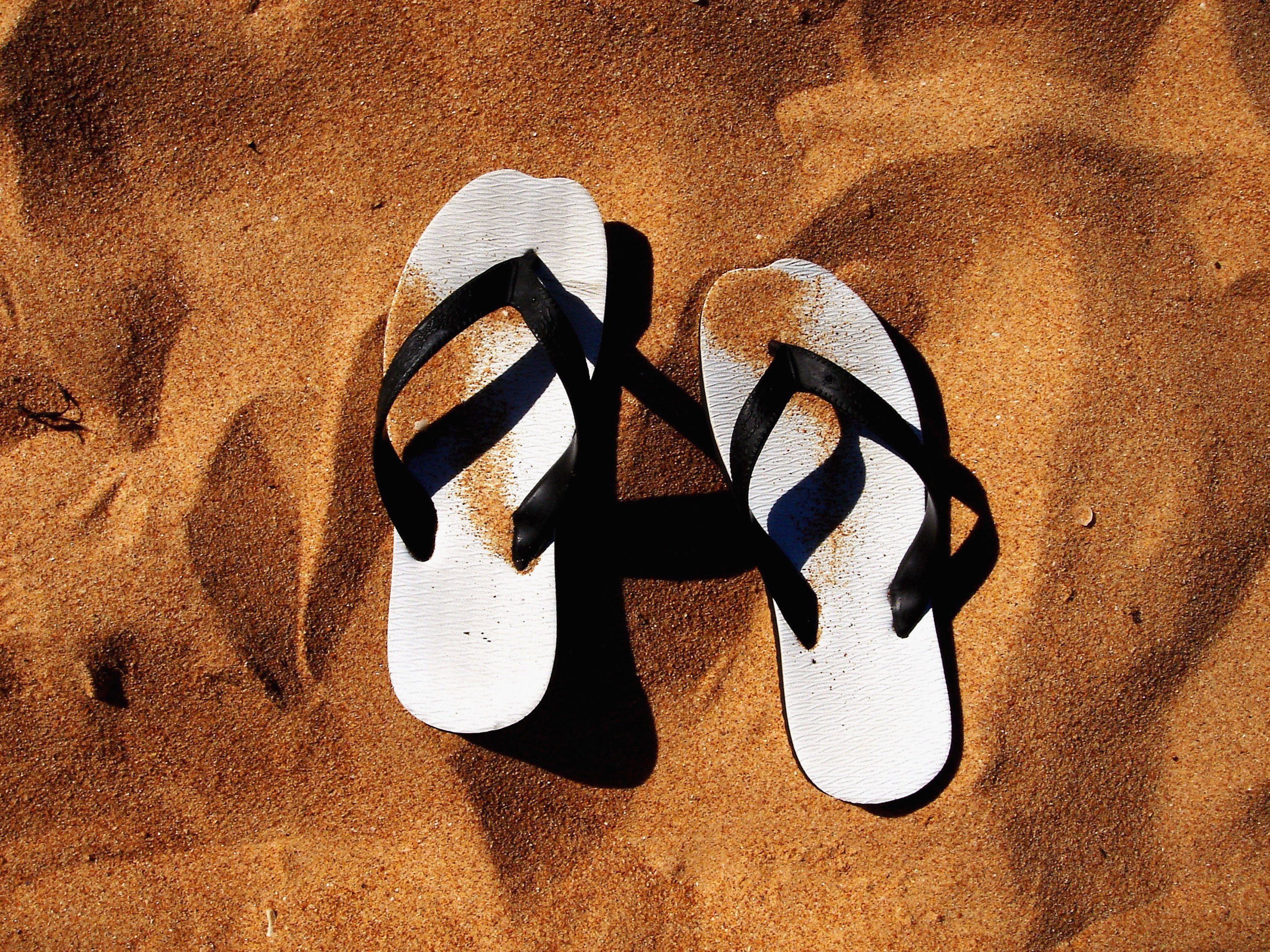 Are flip flops bad for your feet? Here's what happens when you