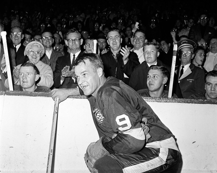 Gordie Howe Quotes & Sayings (16 Quotations)