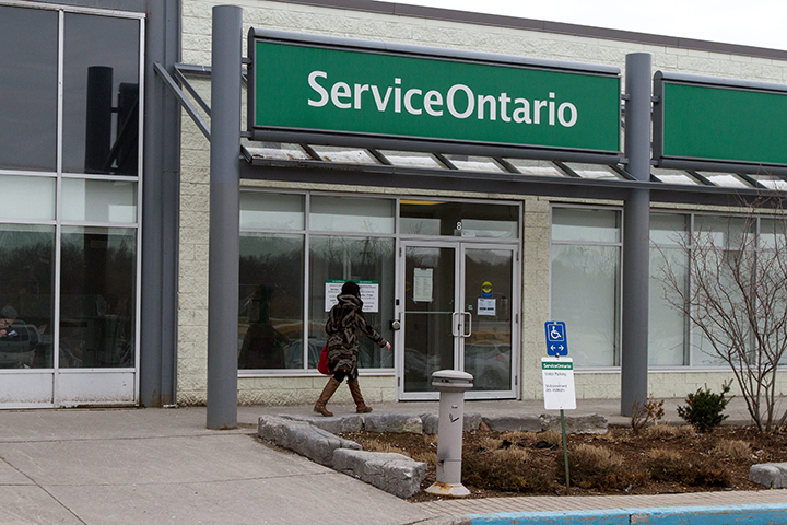 Ford government set to close some ServiceOntario locations, open kiosks instead