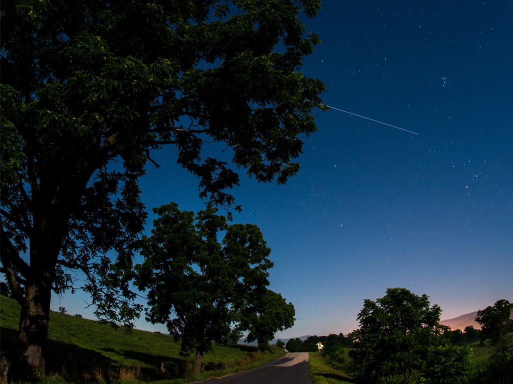 Pictured above: International Space Station seen in 30 second exposure. Metro Vancouver will have rare opportunity to see station for the next few days. 