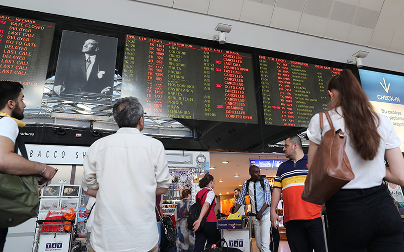 Passengers wait after their flights were cancelled after a failed coup attempt at Ataturk International Airport, in Istanbul,  Turkey, 16 July 2016. 