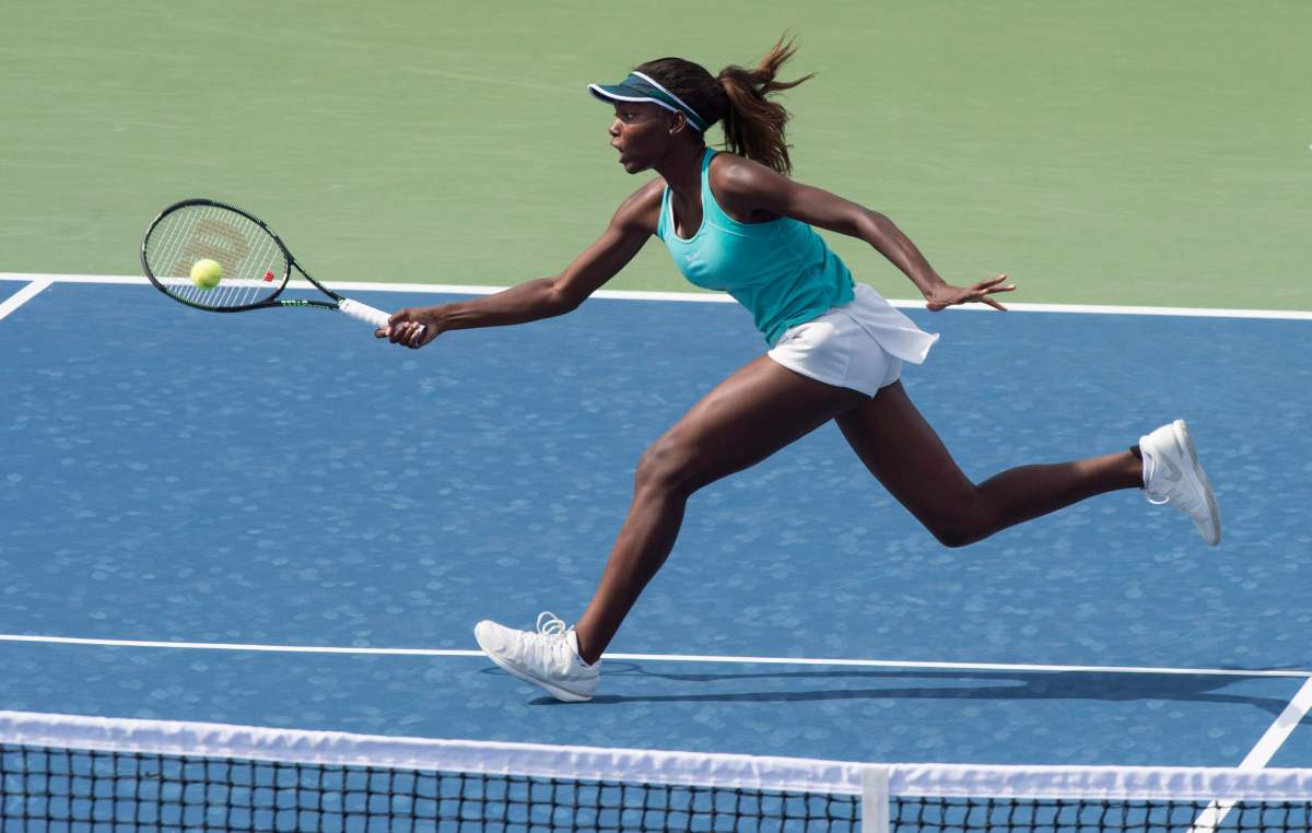 Canada’s Francoise Abanda returns to Elina Svitolina of Ukraine during second round of play at the Rogers Cup tennis tournament Wednesday July 27, 2016 in Montreal. THE CANADIAN PRESS/Paul Chiasson