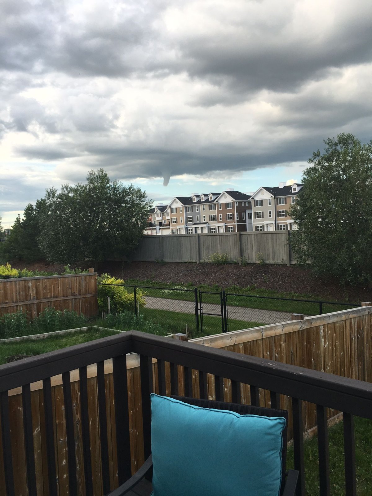 PHOTOS: Funnel clouds spotted in Edmonton area Thursday night - image
