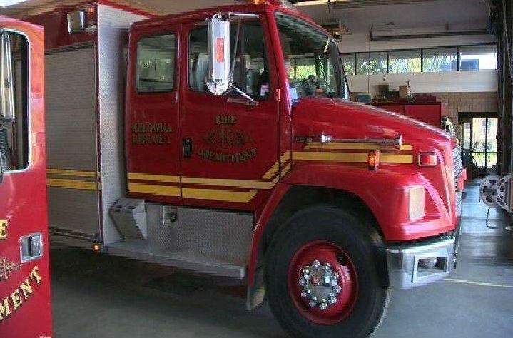 Wind stirs fire near Wilden Estates - image
