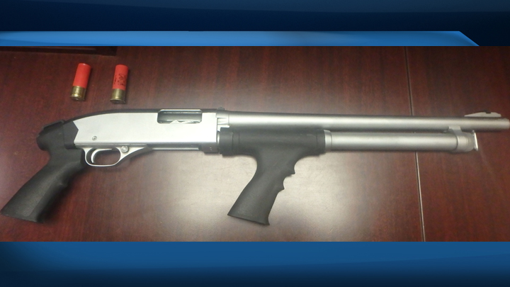 Police seize loaded shotgun following an attempted armed robbery in Prince Albert, Sask.