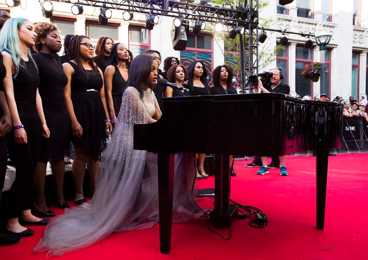 Ruth B performs on the red carpet during the Much Music Video Awards in Toronto on Sunday, June 19, 2016.