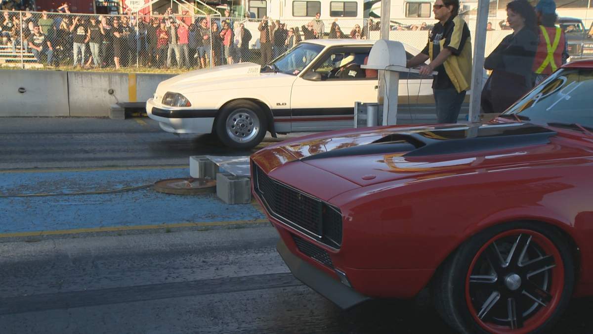 Thunder Mountain Speedway roars with street cars - image