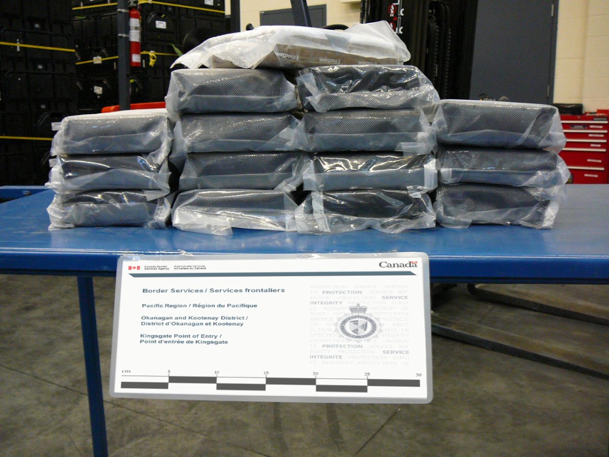 Border services officers intercepted approximately 15 kilograms of suspected cocaine at the Kingsgate port of entry on July 21, 2016. (CNW Group/Canada Border Services Agency).