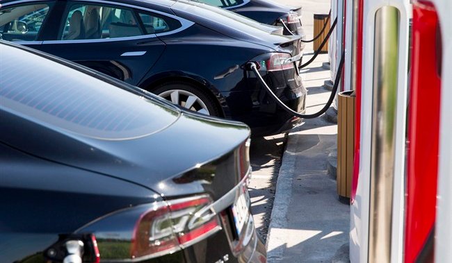 What is EV tax credit and why is Canada threatening the U.S. with tariffs?