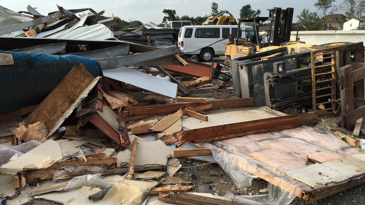 Environment Canada confirms F1 tornado touched down in Windsor, Ont