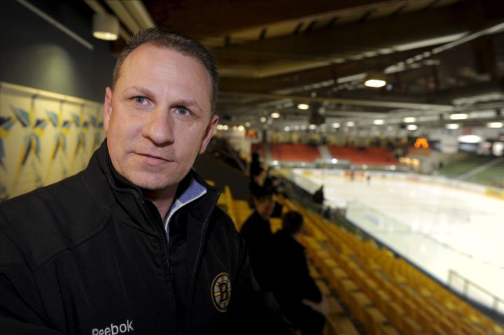 A file photo of Keith Gretzky is shown.