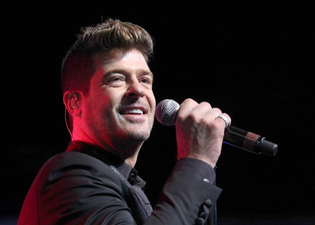 Robin Thicke, Pharrell fight ‘Blurred Lines’ copyright verdict - image