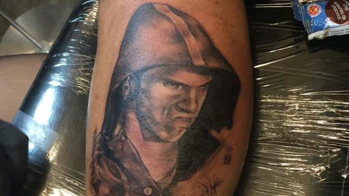 Livia, a tattoo artist  at Chronic Ink in Toronto, had the pleasure of tattooing this Olympian onto the leg of a Phelps fan.