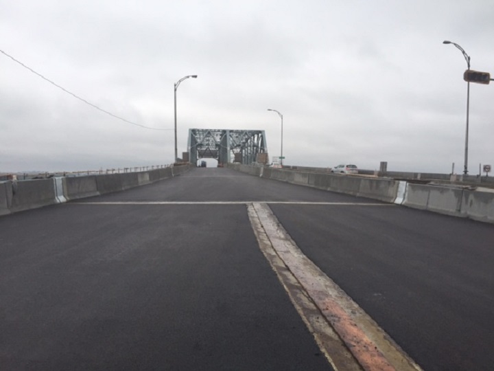 This photo shows the new deck on the Honore Mercier Bridge. Sunday, Aug. 14, 2016.