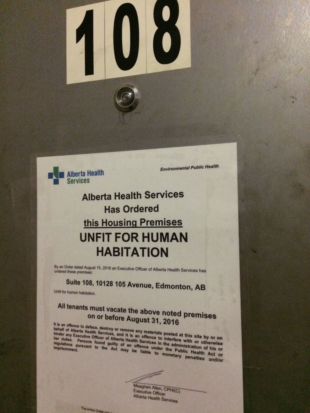 Bedbugs, cockroaches and feces Edmonton apartments ‘unfit for human