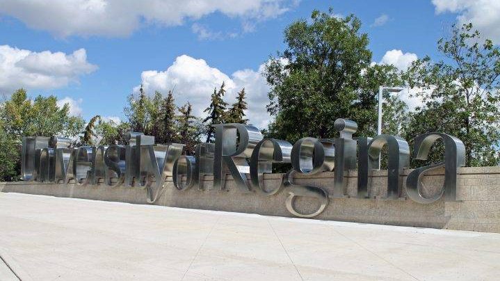 A tentative agreement was reached between the University of Regina Faculty Association and university administration Monday evening, ending the possibility of a strike.