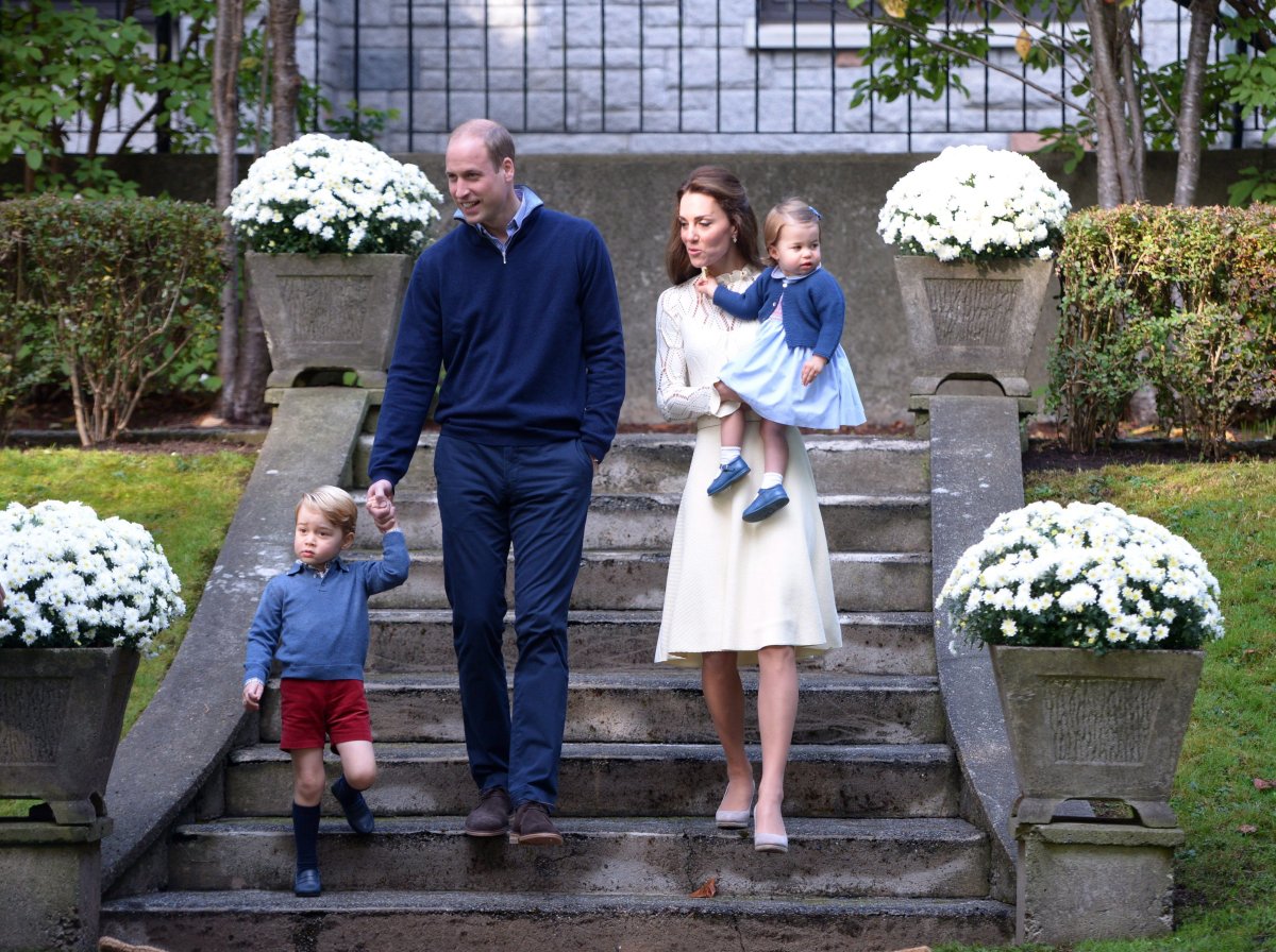 Royal Visit 2016: Prince George and Princess Charlotte attend children ...