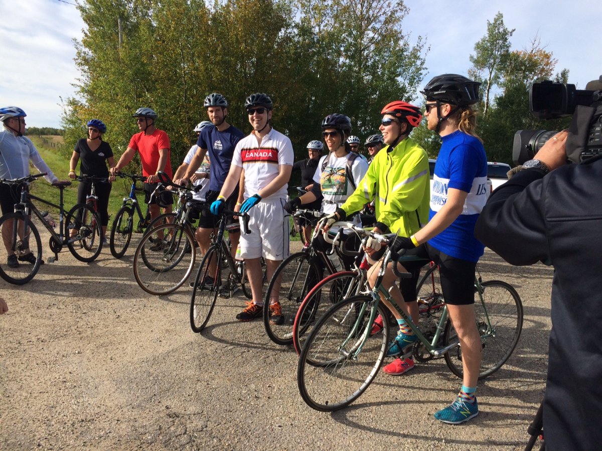 David Raborn preps his bike for the inaugural Glenrose Courage Ride for Rehab. September 10, 2016.