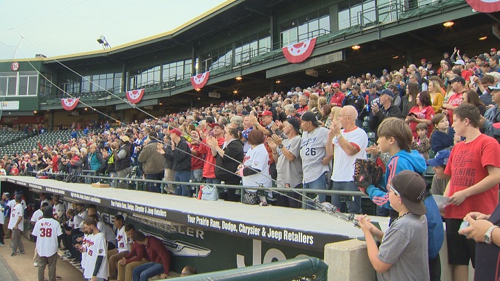 Fans give the Winnipeg Goldeyes a standing ovation during Wednesday's championship celebration at Shaw Park.