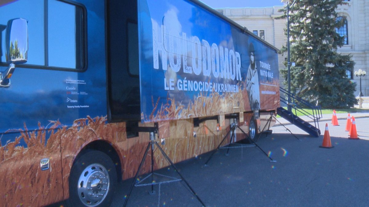 The Holodomor National Awareness Tour stopped outside the Saskatchewan legislature on Sept. 26. 