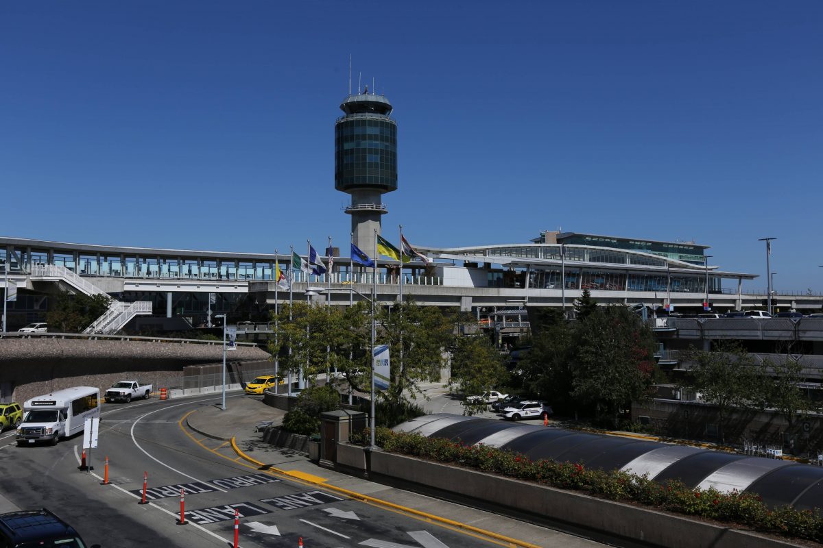 Pilots say NAV Canada protocols not always followed, would like more robust staffing