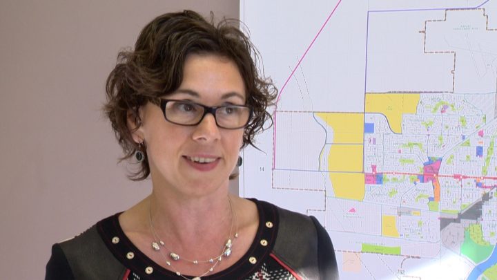 Saskatoon mayoral candidate Kelley Moore has a transportation platform looking at Access Transit, park and ride, rapid transit and dedicated bike lanes.
