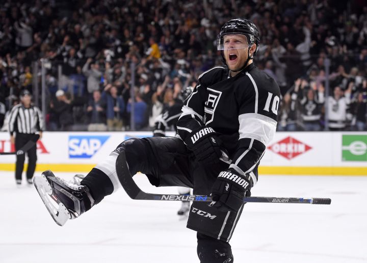 Los Angeles Kings right wing Kris Versteeg celebrates his goal during the second period of Game 5 in an NHL hockey Stanley Cup playoffs first-round series against the San Jose Sharks, Friday, April 22, 2016, in Los Angeles. 