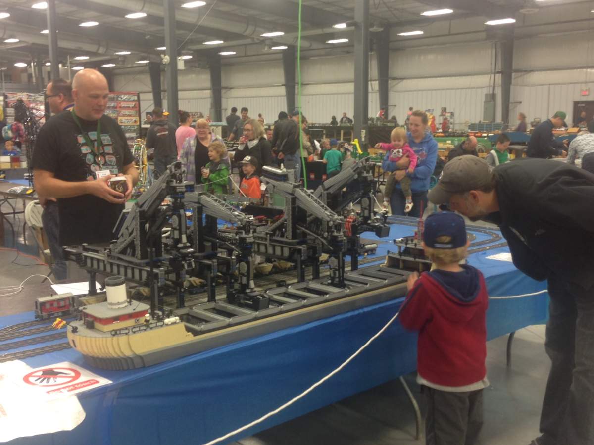 Manitoba Mega Train draws hundreds to Red River Exhibition Park.