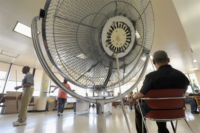 fan in seniors centre