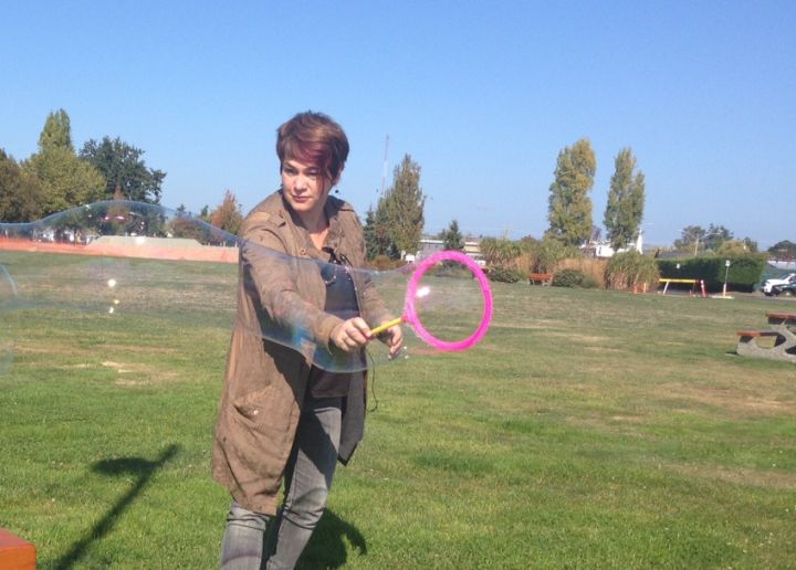 Jennifer Witvliet is the British Columbia woman behind the bubbles that enchanted Prince George at the children’s party Sept. 29, 2016 during the royal visit to Canada.