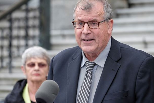 Thomson is Minister of Forests, Lands and Natural Resource Operations.