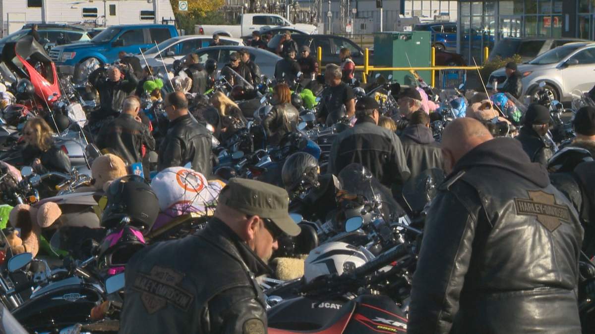 An estimated 2500 motorcyclists took part in the event.