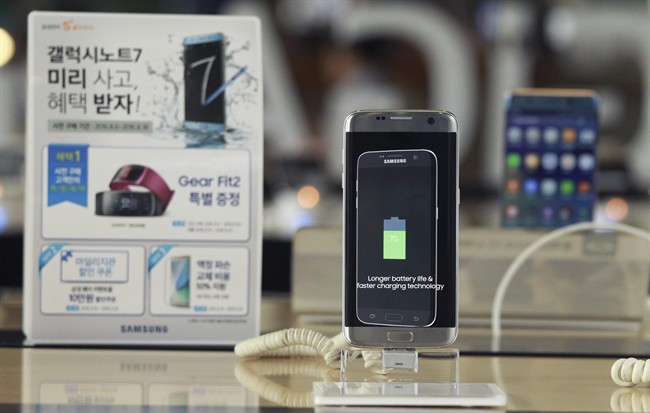 In this Sept. 8, 2016 photo, a Samsung Electronics' Galaxy Note 7 smartphone is displayed at the headquarters of South Korean mobile carrier KT in Seoul, South Korea.
