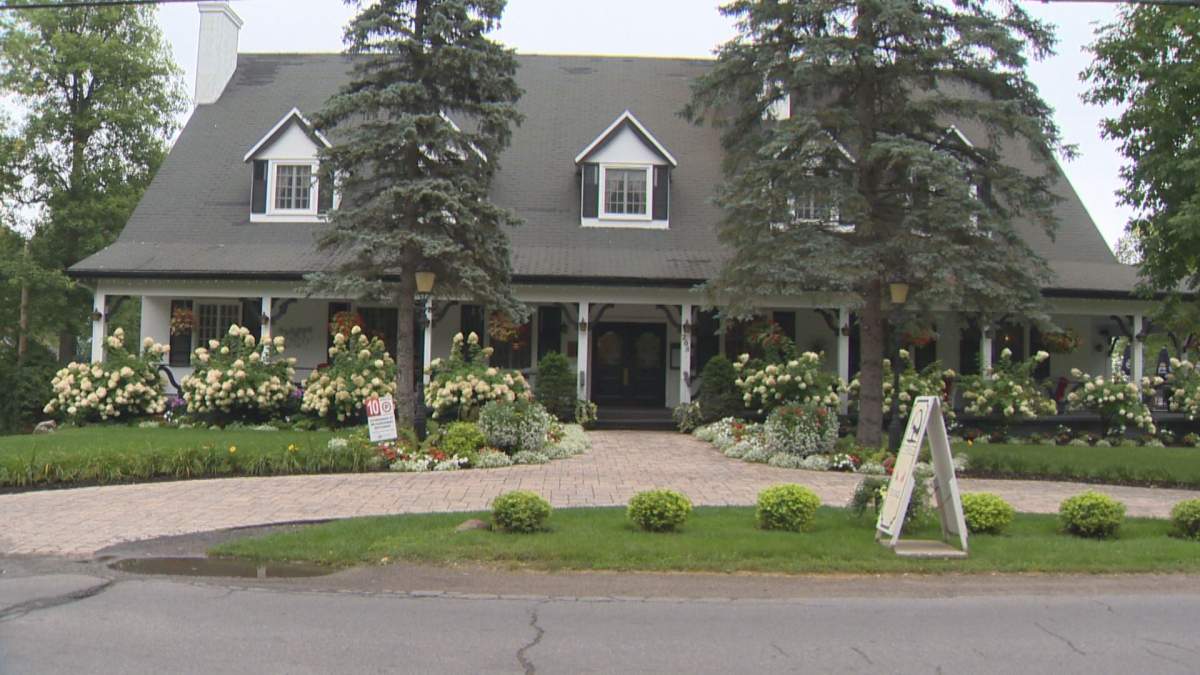 The Willow Inn was constructed in 1820.